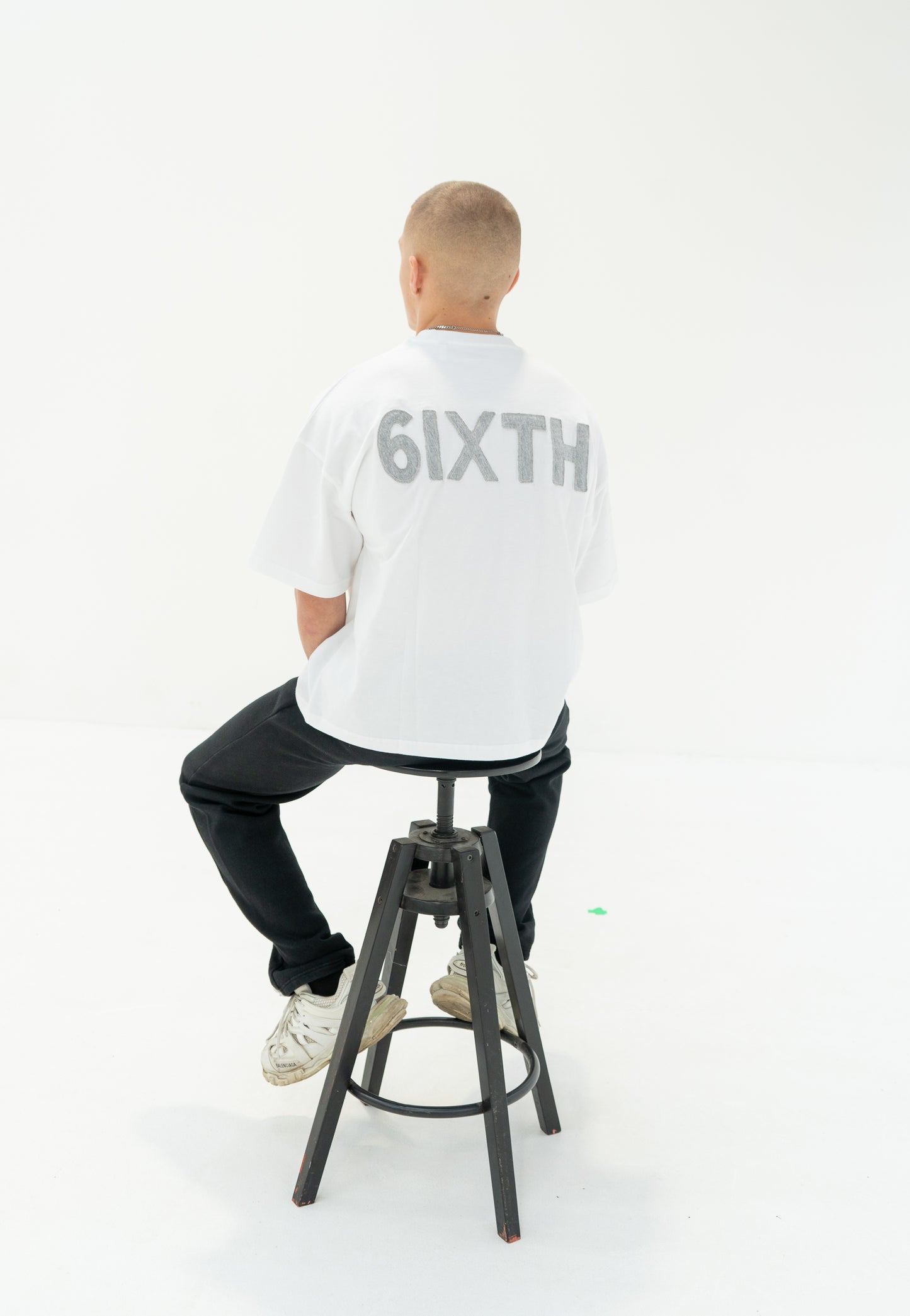 6 Applique Avenue Tee - White